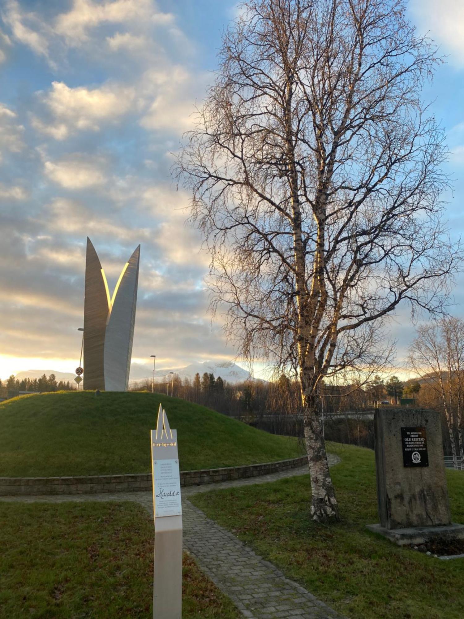 Bardufoss Hotell Exterior photo