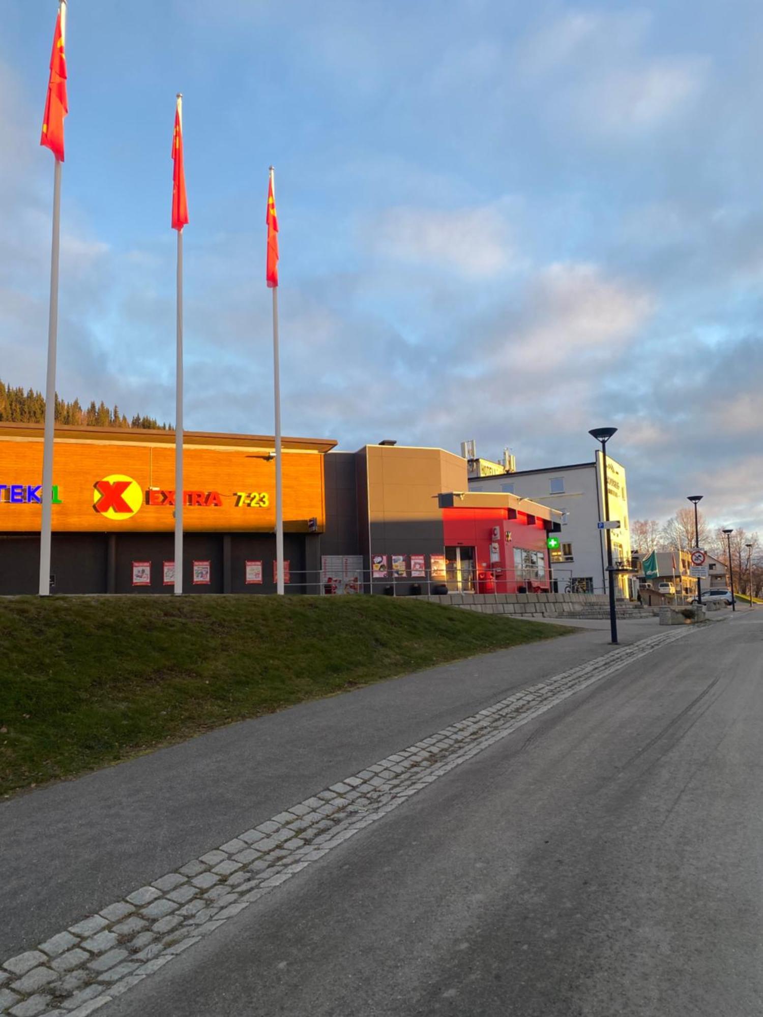 Bardufoss Hotell Exterior photo